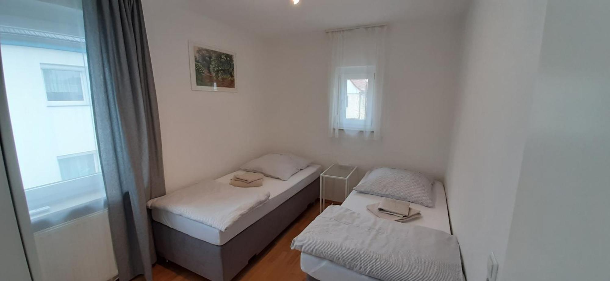 Fewo Reutlingen Heinestrasse Стая снимка